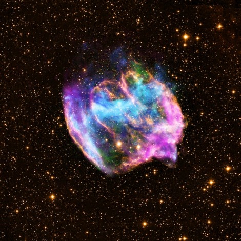 Photo: X-ray: NASA/CXC/MIT/L.Lopez et al.; Infrared: Palomar; Radio: NSF/NRAO/VLA
